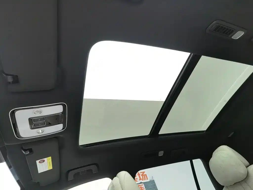 Li Auto ONE 2020 Extended Range 6-Seater — миниатюра 14
