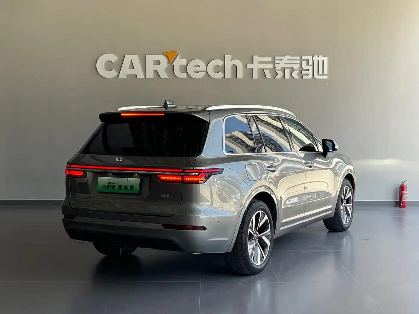 Li Auto ONE 2021 Extended Range 6-Seater — миниатюра 3