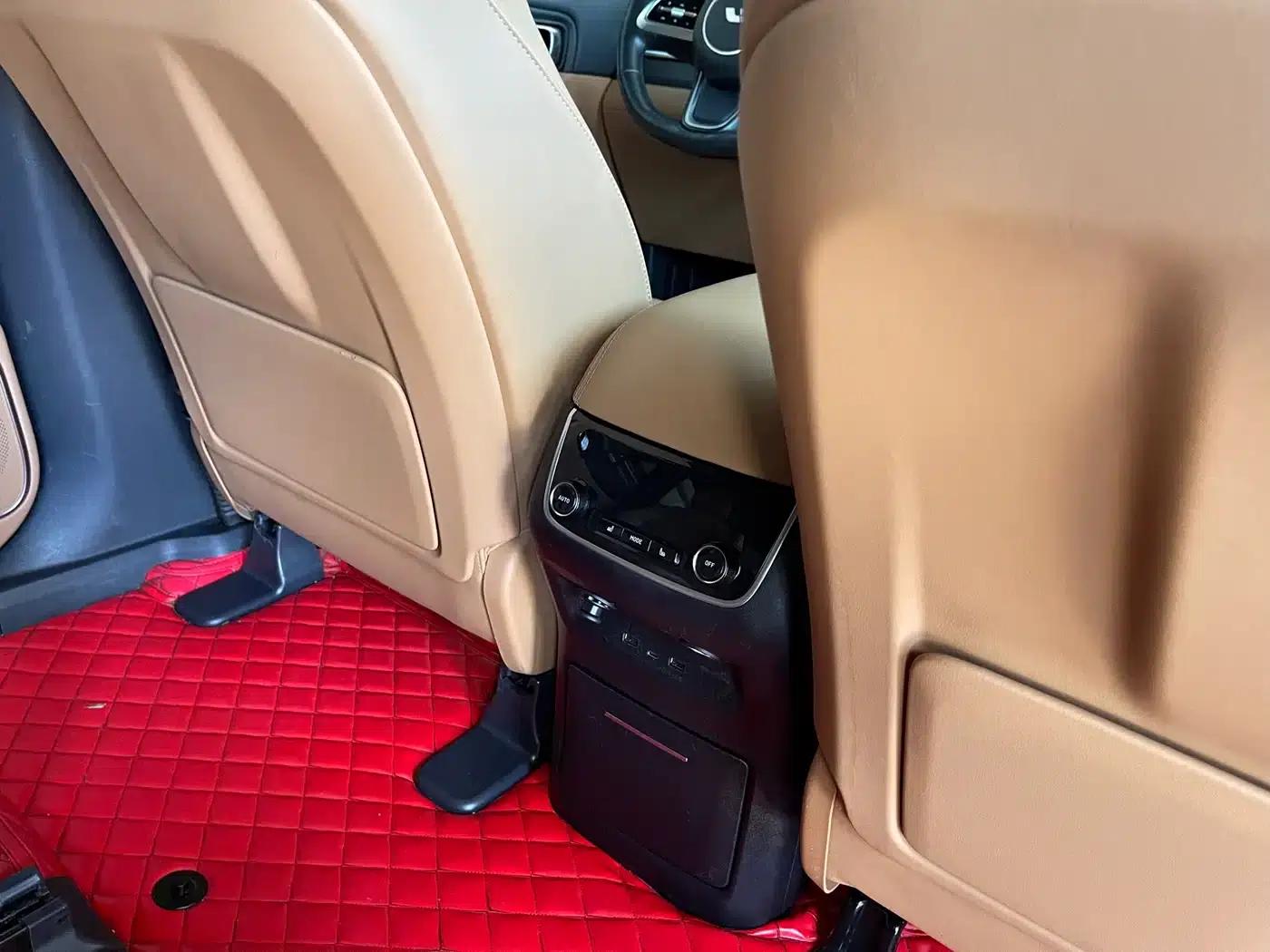 Li Auto ONE 2021 Extended Range 6-Seater — миниатюра 21