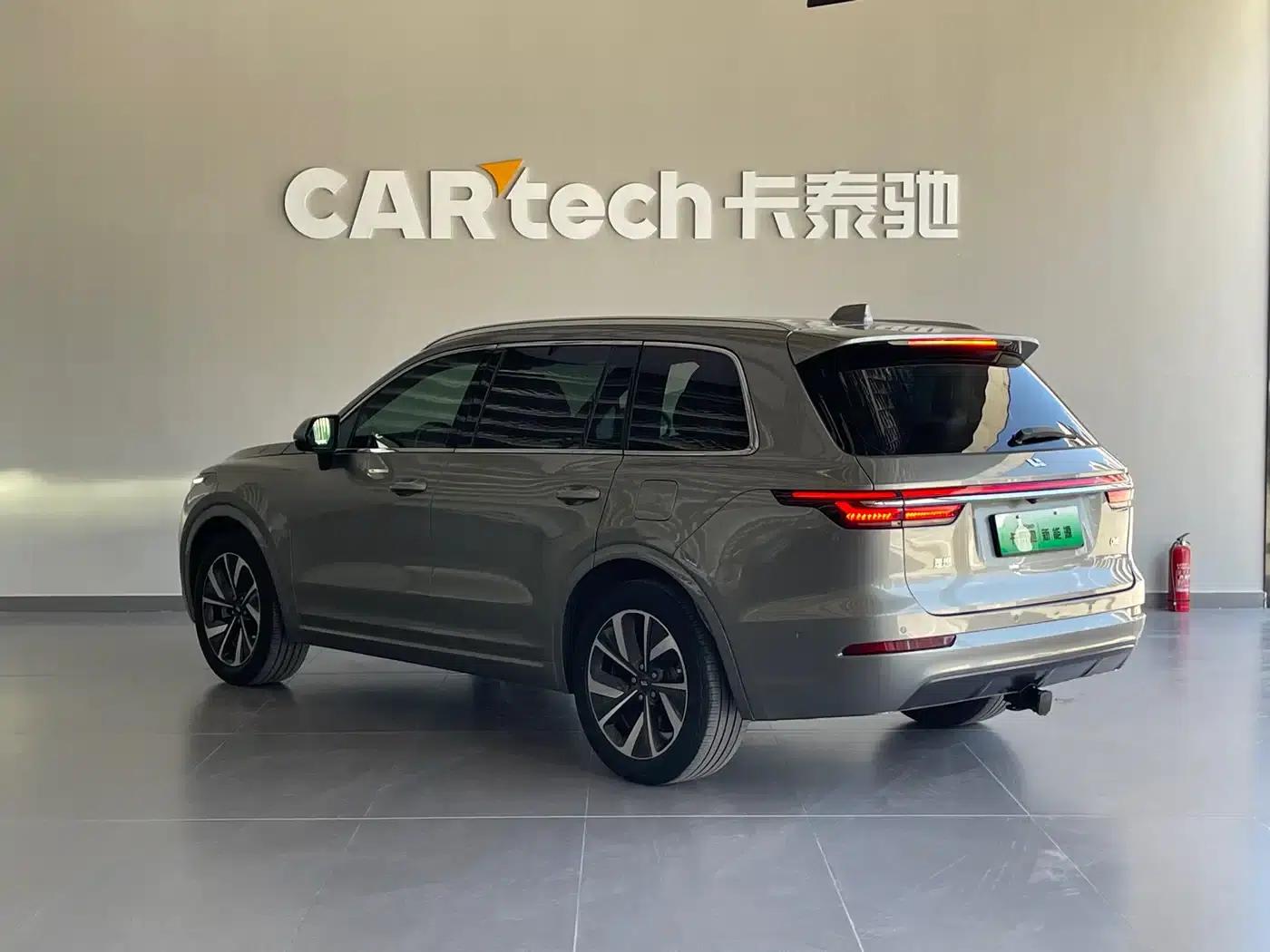 Li Auto ONE 2021 Extended Range 6-Seater — миниатюра 5