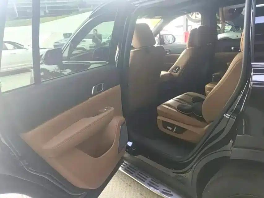Li Auto ONE 2020 Extended Range 6-Seater — миниатюра 3