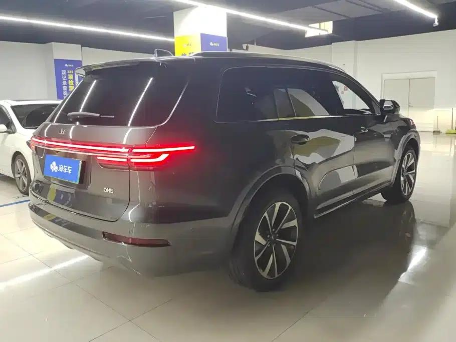 Li Auto ONE 2021 Extended Range 6-Seater — миниатюра 3