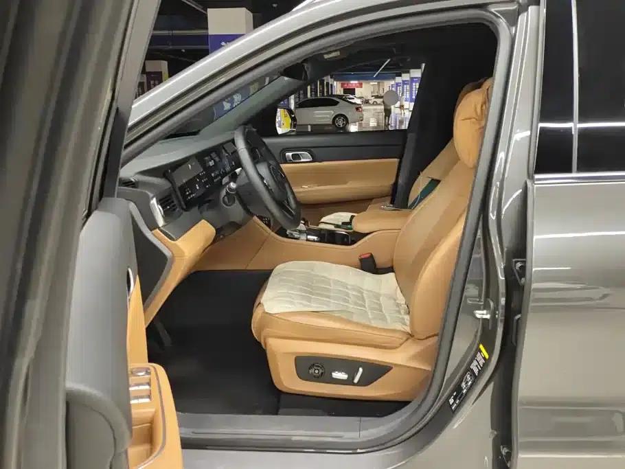 Li Auto ONE 2021 Extended Range 6-Seater — миниатюра 9