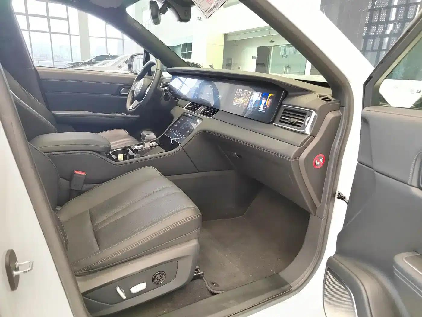Li Auto ONE 2020 Extended Range 6-Seater — миниатюра 11