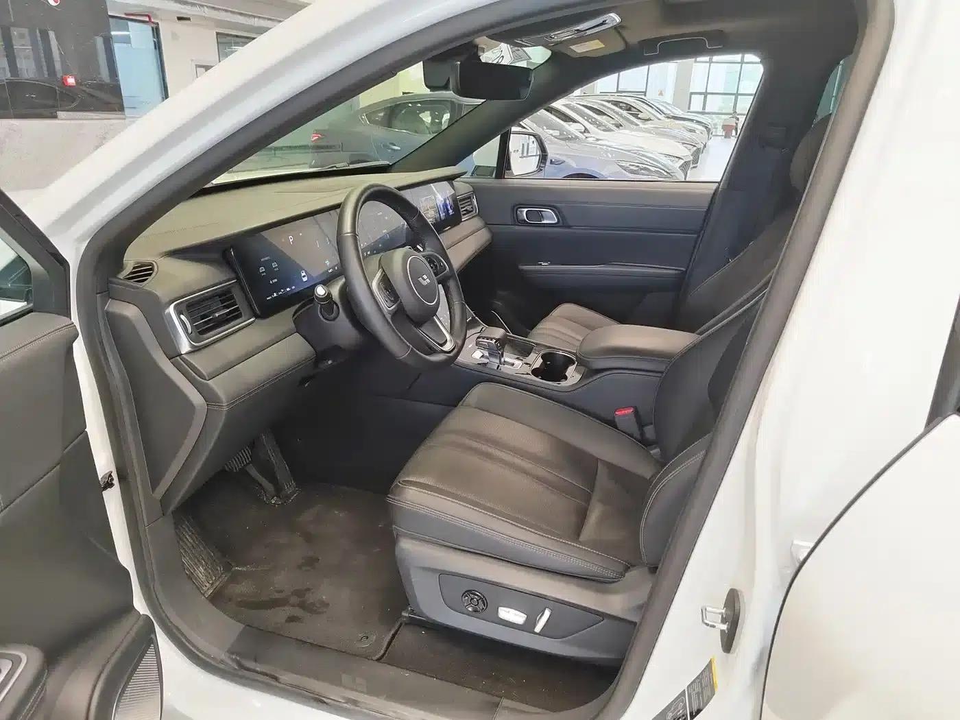 Li Auto ONE 2020 Extended Range 6-Seater — миниатюра 8