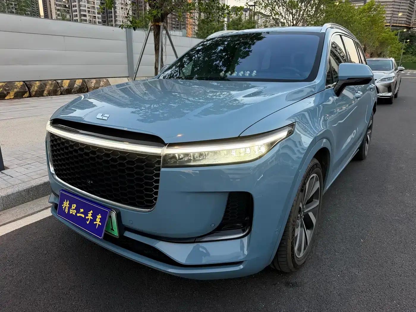 Li Auto ONE 2021 Extended Range 6-Seater — миниатюра 1