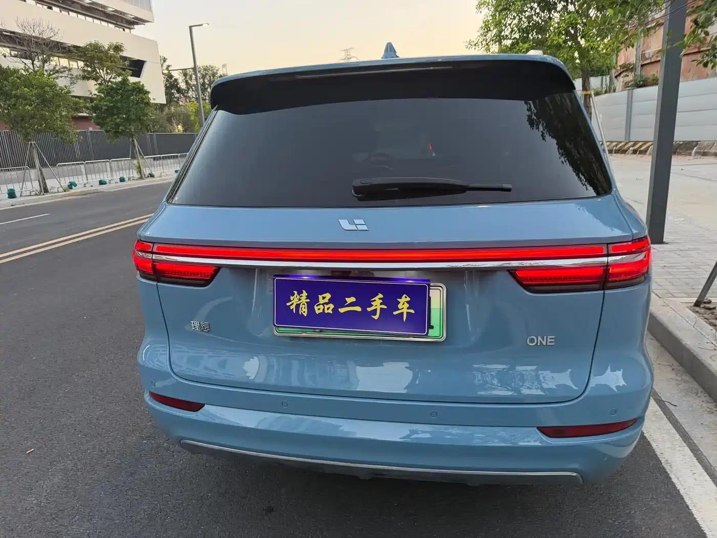 Li Auto ONE 2021 Extended Range 6-Seater — миниатюра 5