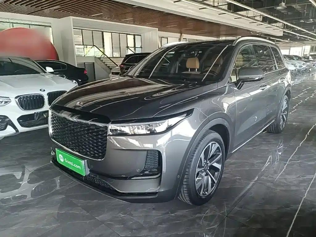 Li Auto ONE 2021 Extended Range 6-Seater — миниатюра 1