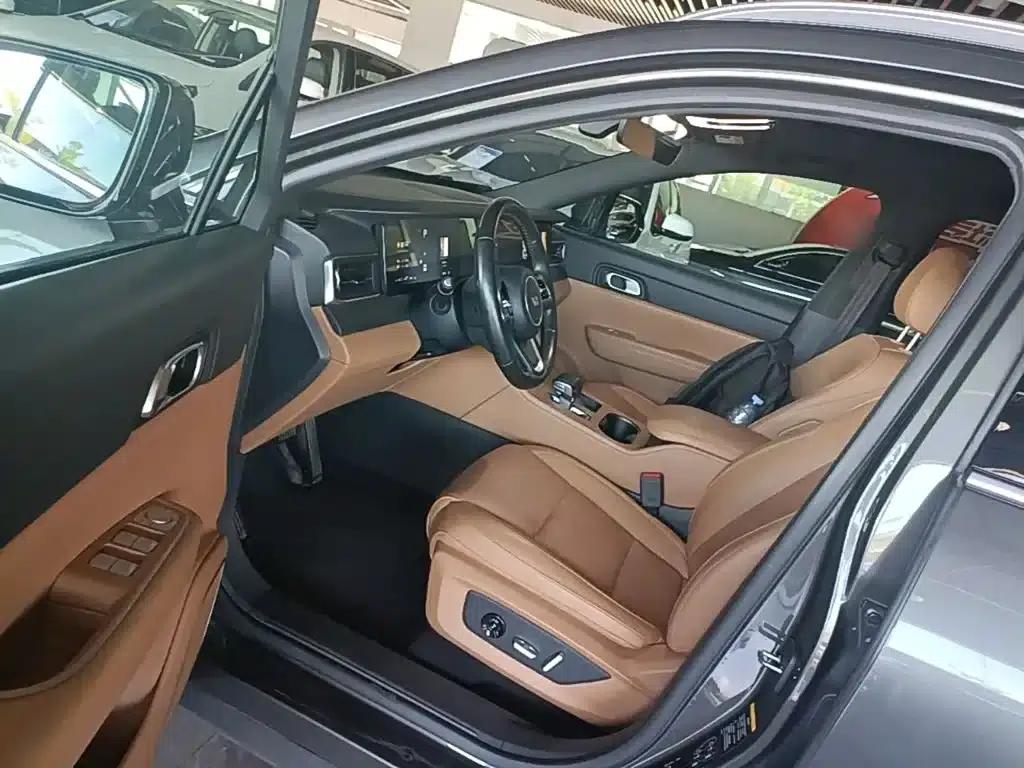Li Auto ONE 2021 Extended Range 6-Seater — миниатюра 16