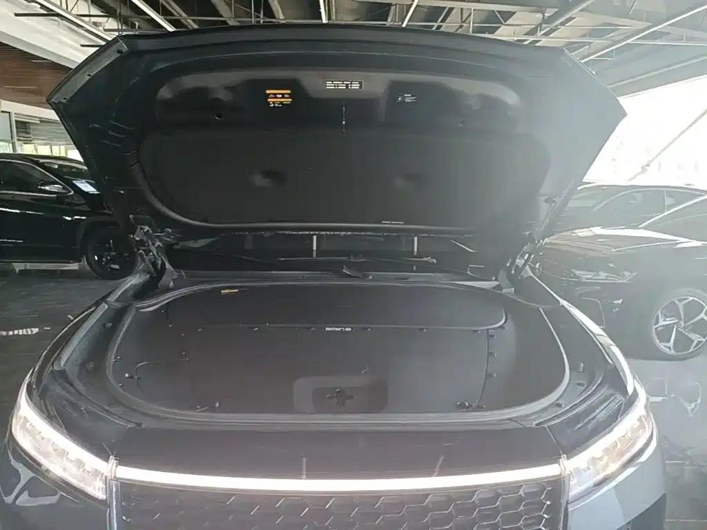 Li Auto ONE 2021 Extended Range 6-Seater — миниатюра 20