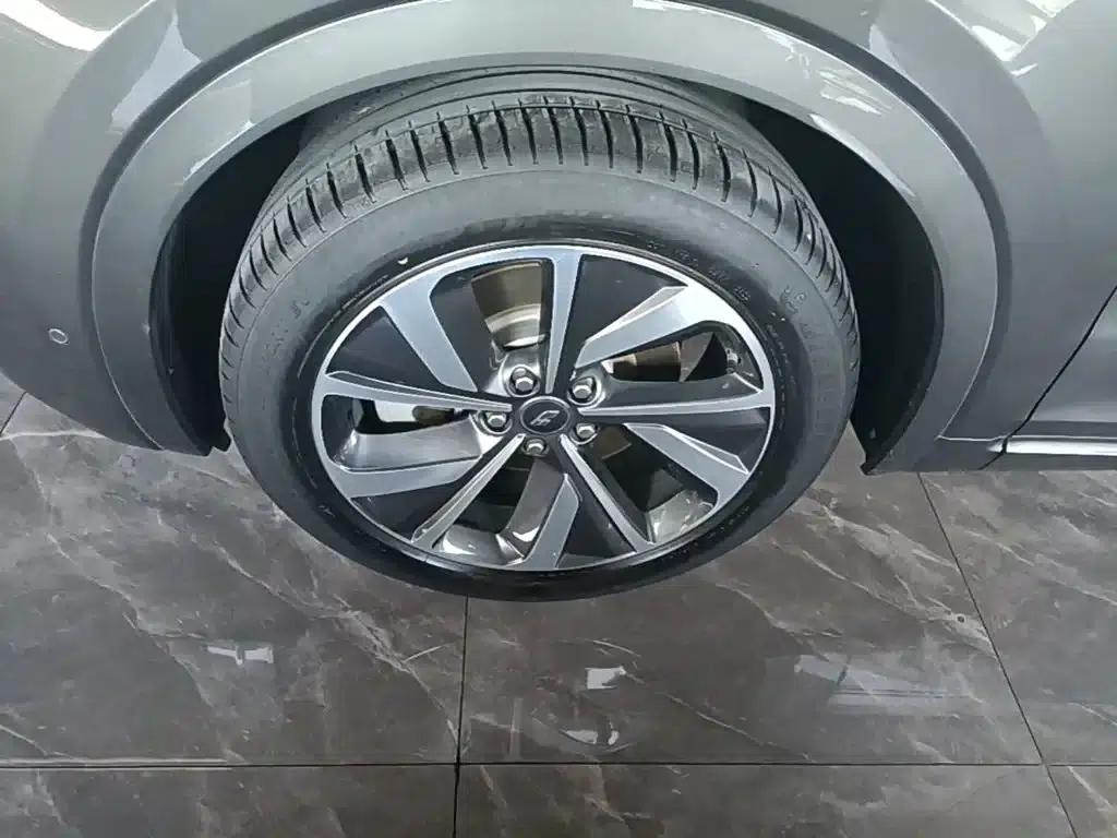 Li Auto ONE 2021 Extended Range 6-Seater — миниатюра 23