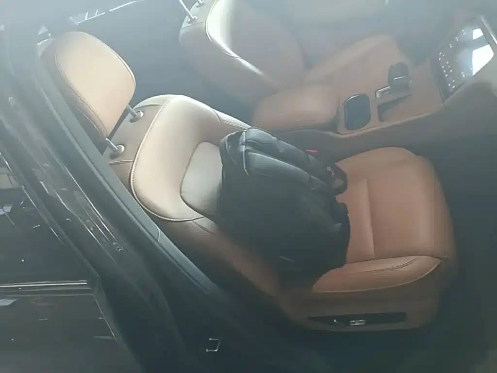 Li Auto ONE 2021 Extended Range 6-Seater — миниатюра 25