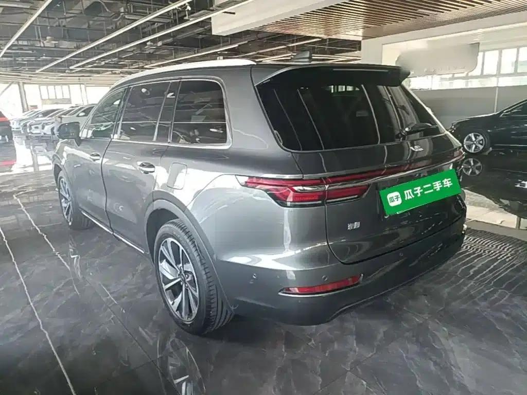 Li Auto ONE 2021 Extended Range 6-Seater — миниатюра 5