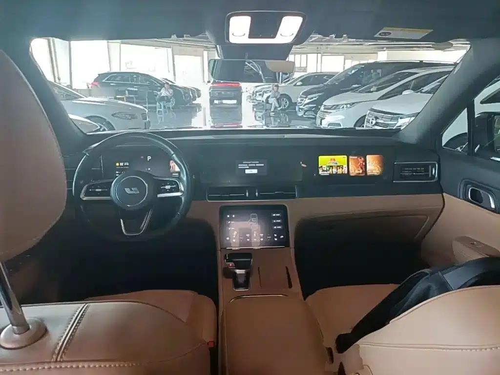 Li Auto ONE 2021 Extended Range 6-Seater — миниатюра 10