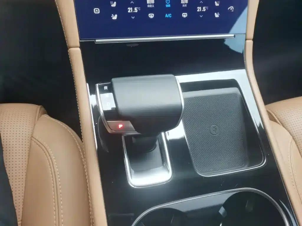 Li Auto ONE 2021 Extended Range 6-Seater — миниатюра 14