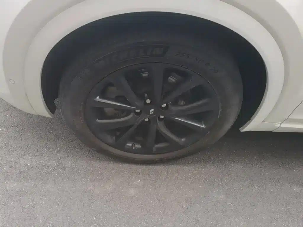 Li Auto ONE 2021 Extended Range 6-Seater — миниатюра 23