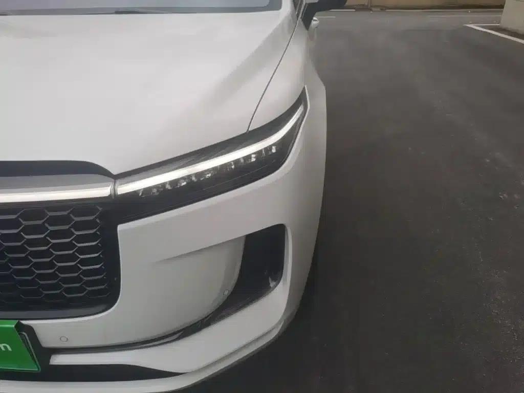 Li Auto ONE 2021 Extended Range 6-Seater — миниатюра 24