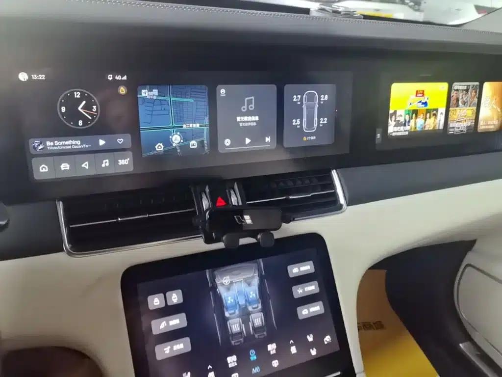 Li Auto ONE 2021 Extended Range 6-Seater — миниатюра 13