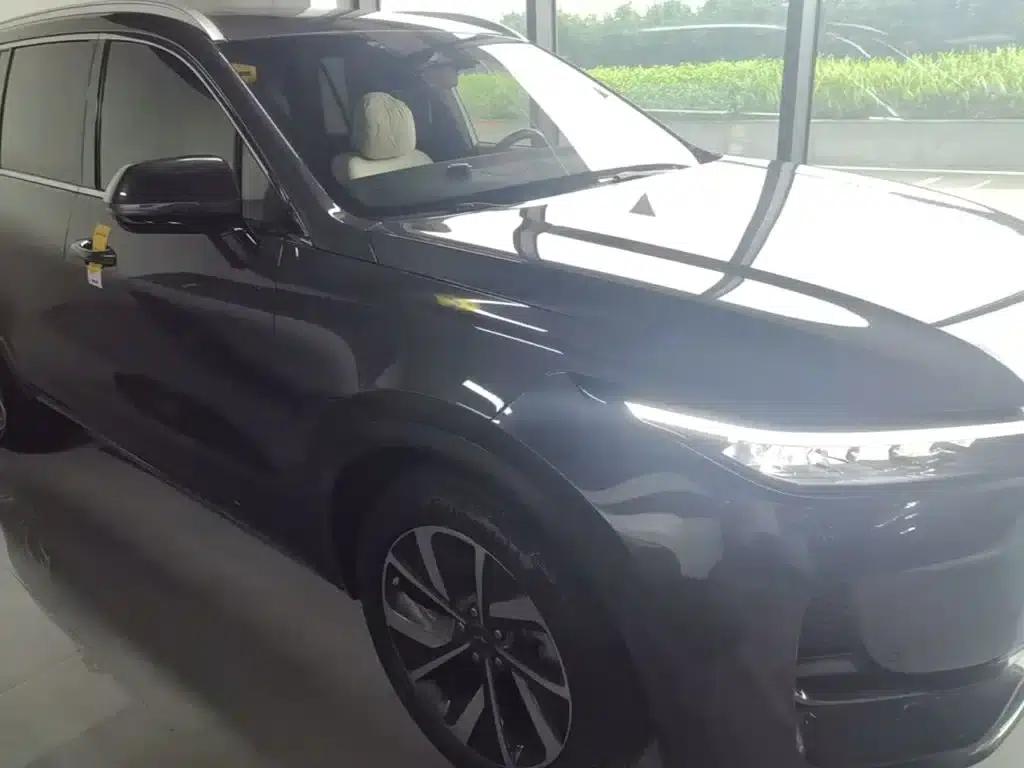 Li Auto ONE 2021 Extended Range 6-Seater — миниатюра 4