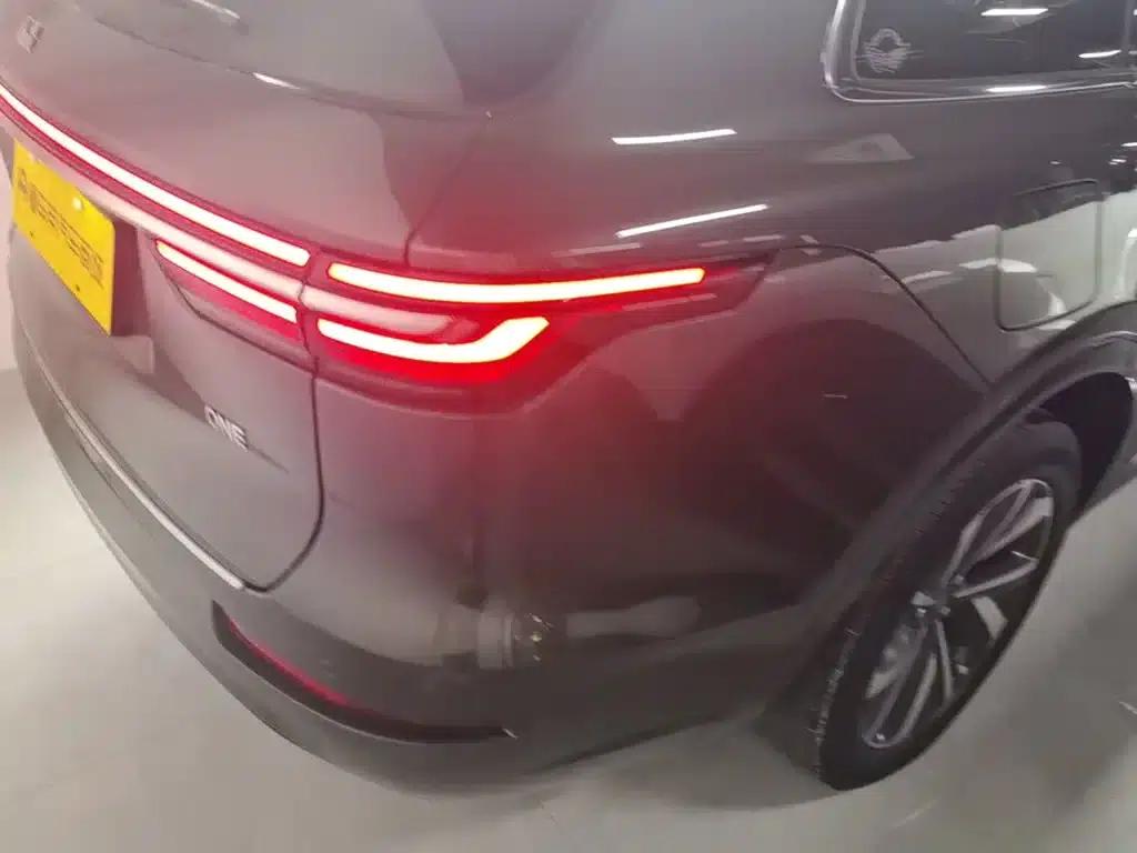 Li Auto ONE 2021 Extended Range 6-Seater — миниатюра 8