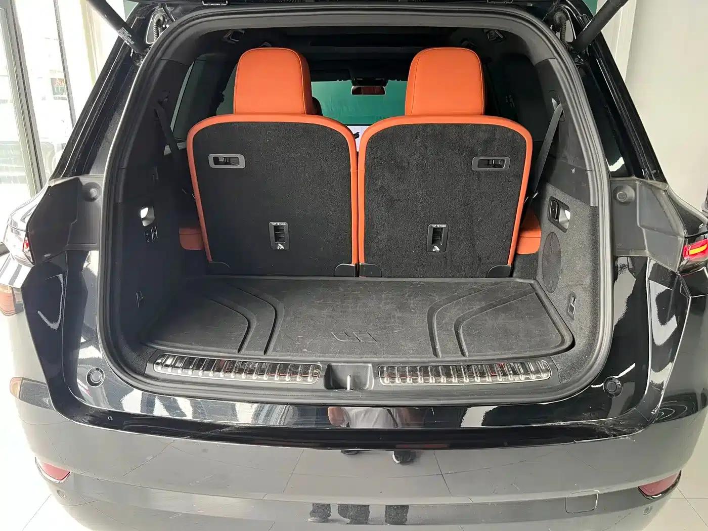 Li Auto L9 2022 Max — миниатюра 6