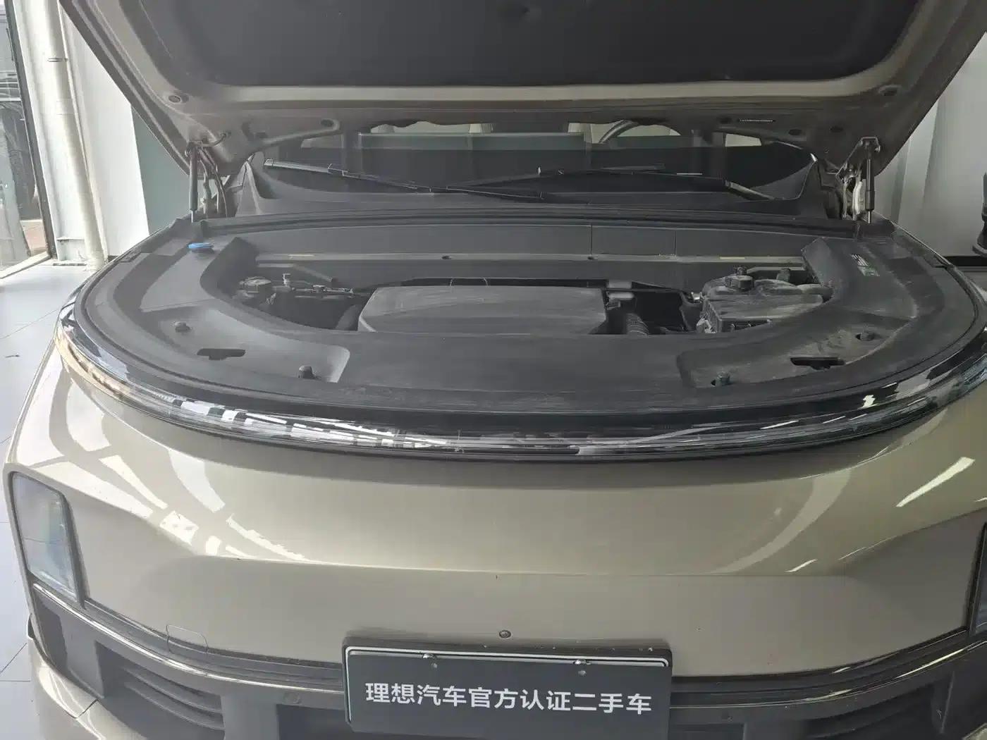 Li Auto L9 2022 Max — миниатюра 5