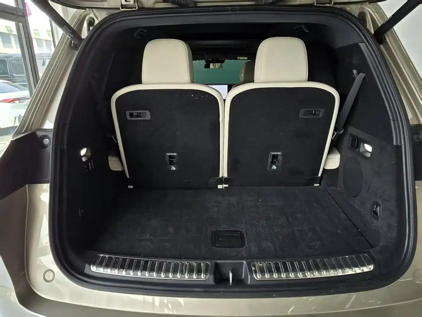 Li Auto L9 2022 Max — миниатюра 6
