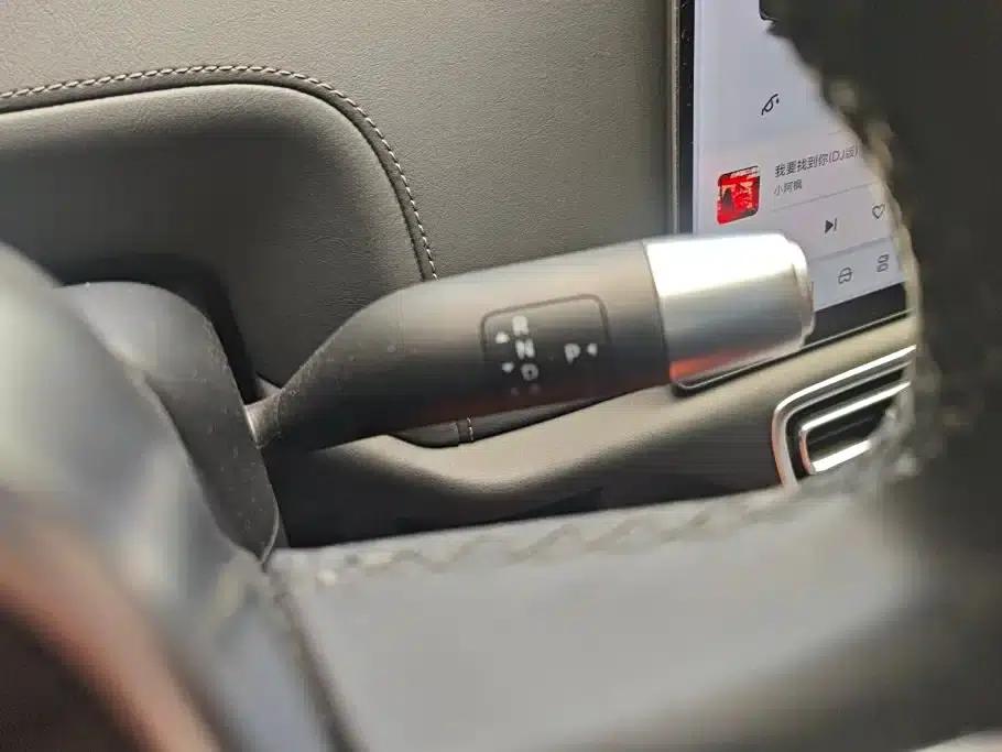 Li Auto L9 2022 Max — миниатюра 16