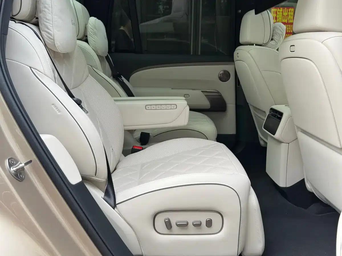 Li Auto L9 2026 Livis — миниатюра 15