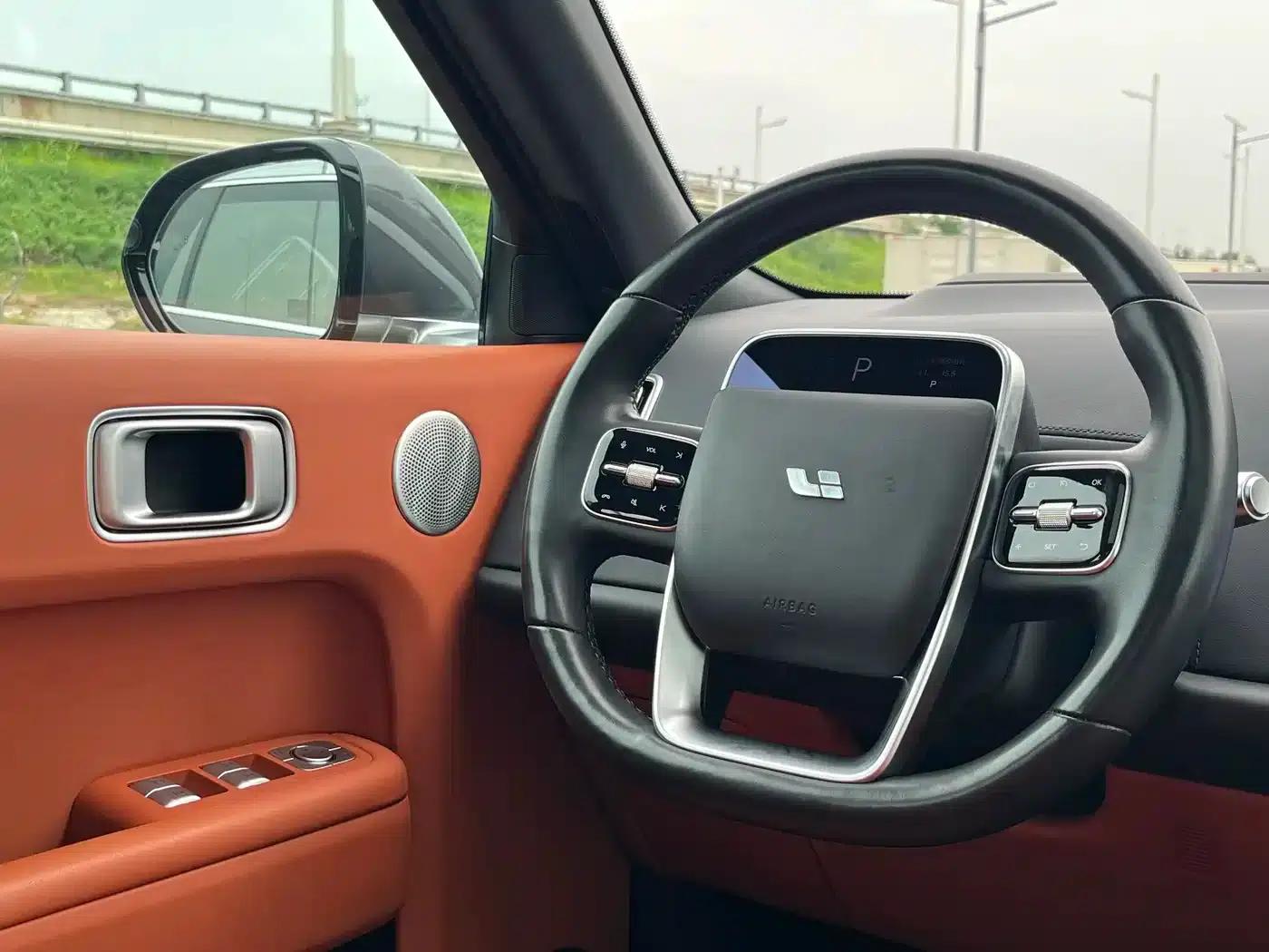Li Auto L9 2022 Max — миниатюра 7