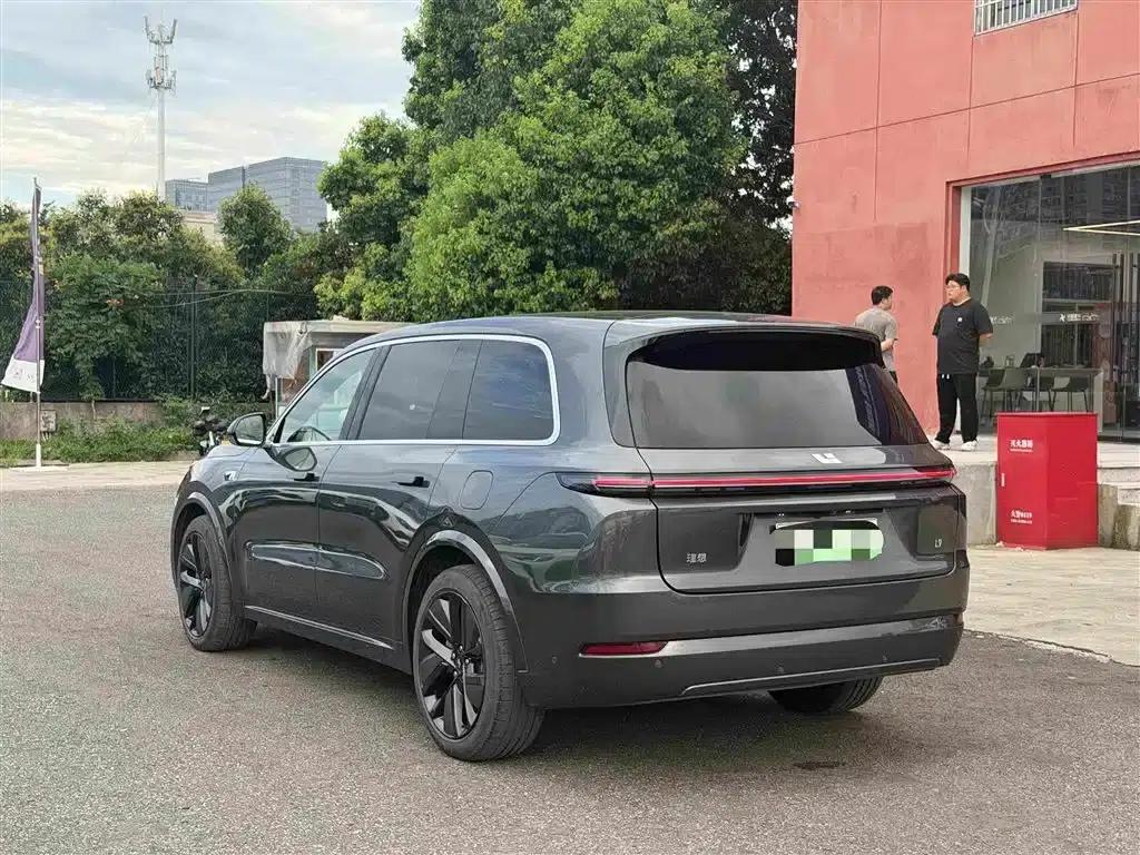 Li Auto L9 2023 Pro — миниатюра 11