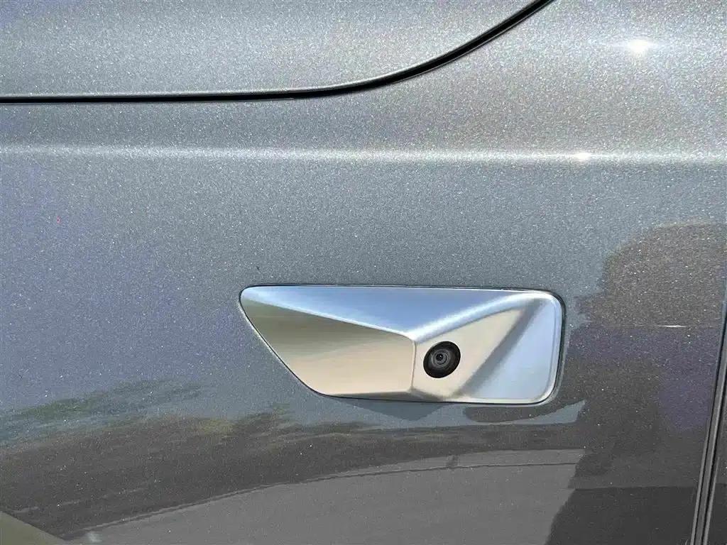 Li Auto L9 2024 Ultra — миниатюра 11