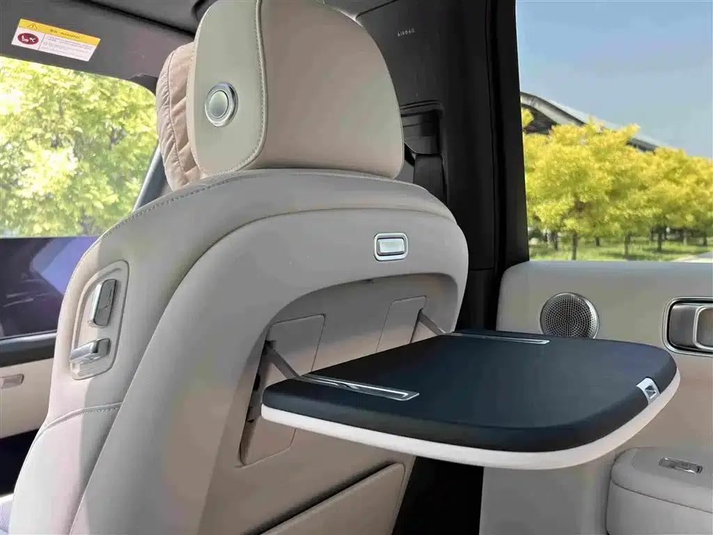 Li Auto L9 2024 Ultra — миниатюра 16