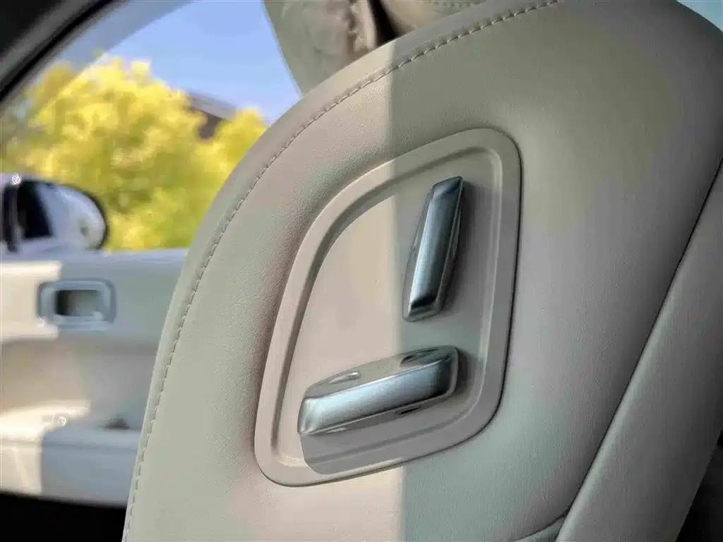 Li Auto L9 2024 Ultra — миниатюра 17