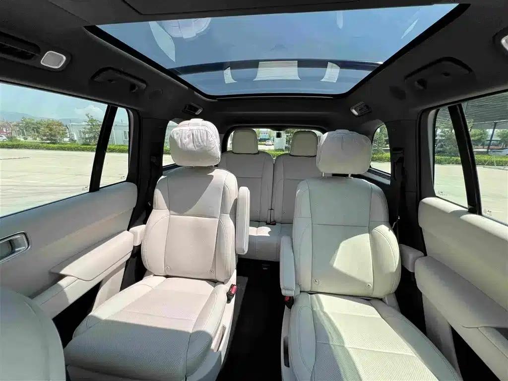 Li Auto L9 2024 Ultra — миниатюра 31