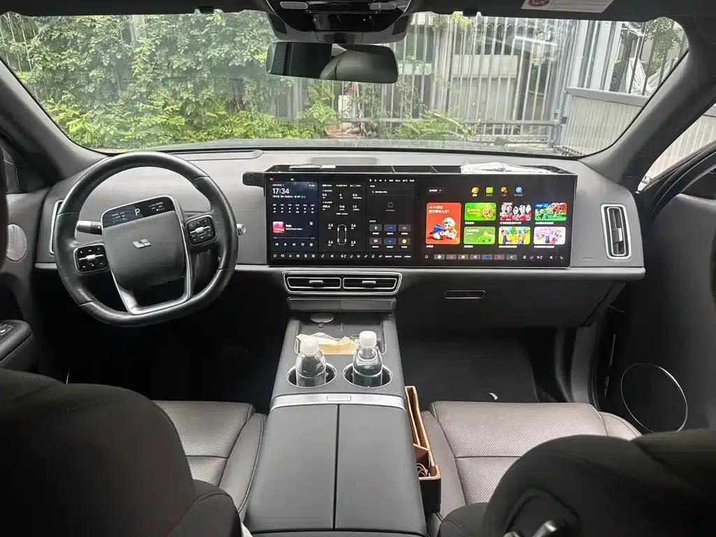 Li Auto L9 2022 Max — миниатюра 6