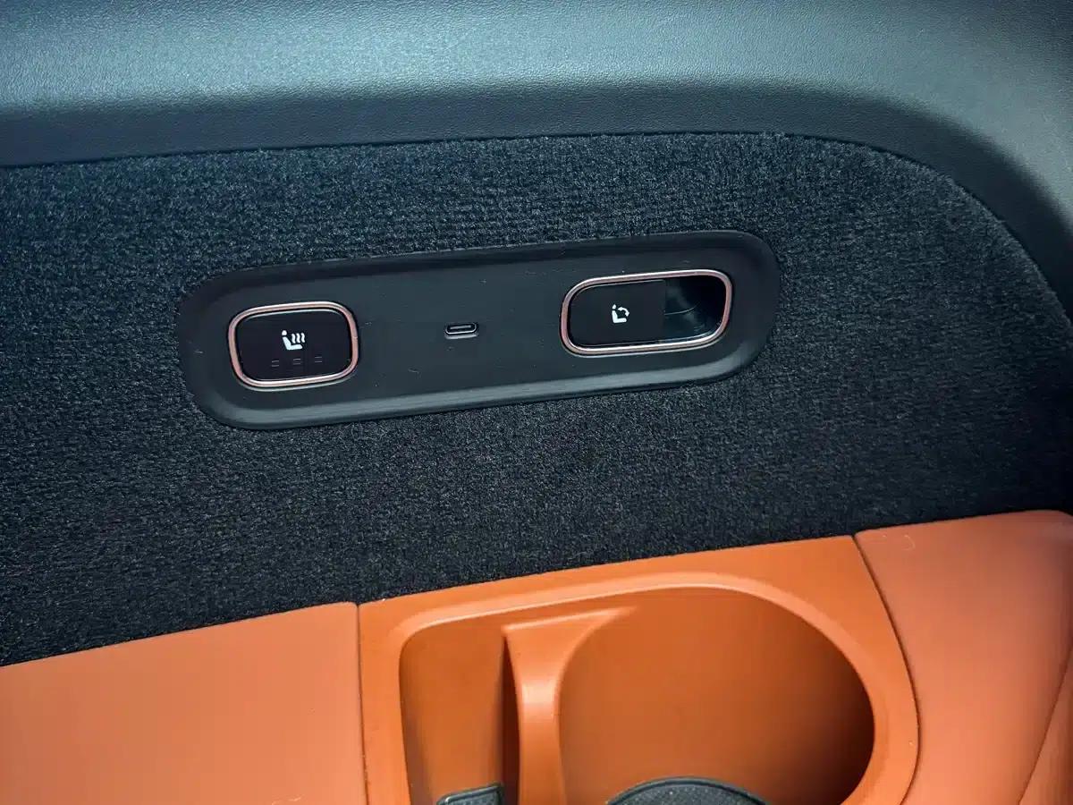 Li Auto L9 2022 Max — миниатюра 22