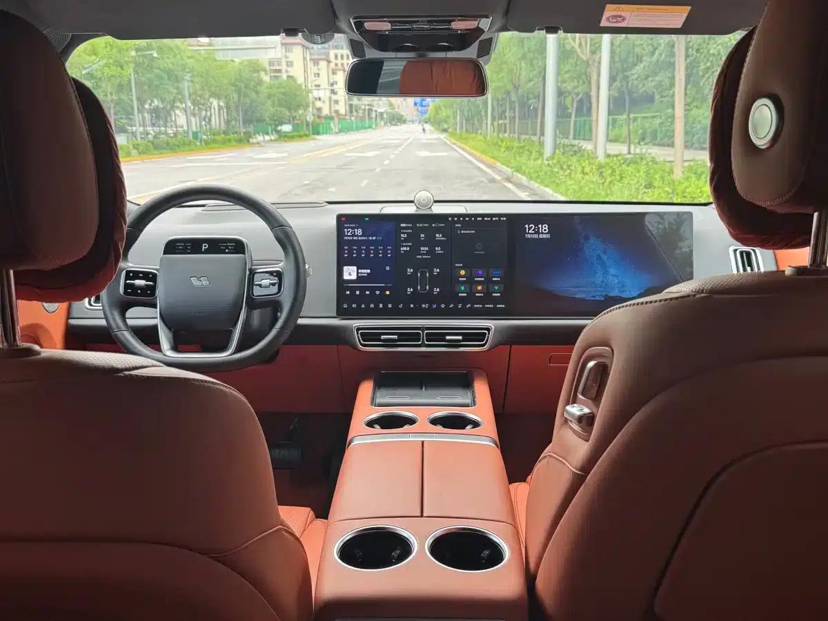 Li Auto L9 2022 Max — миниатюра 24