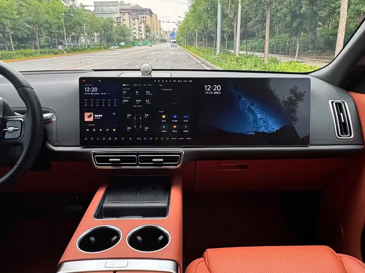 Li Auto L9 2022 Max — миниатюра 29