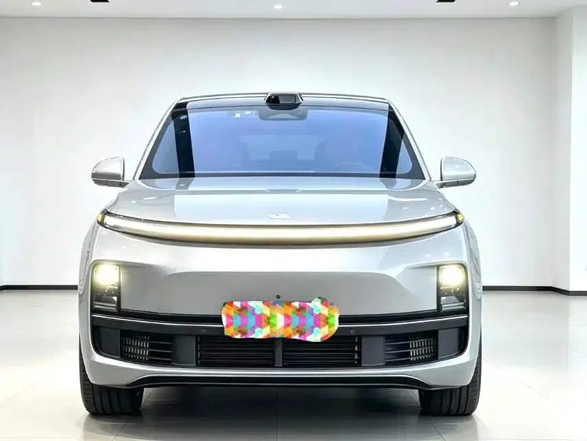 Li Auto L9 2022 Max — миниатюра 2