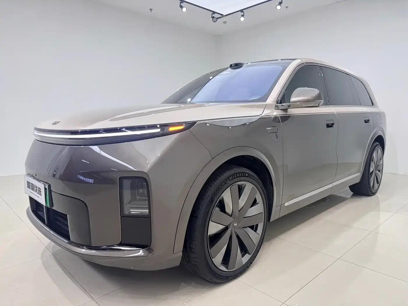 Li Auto L9 2026 Livis — миниатюра 1