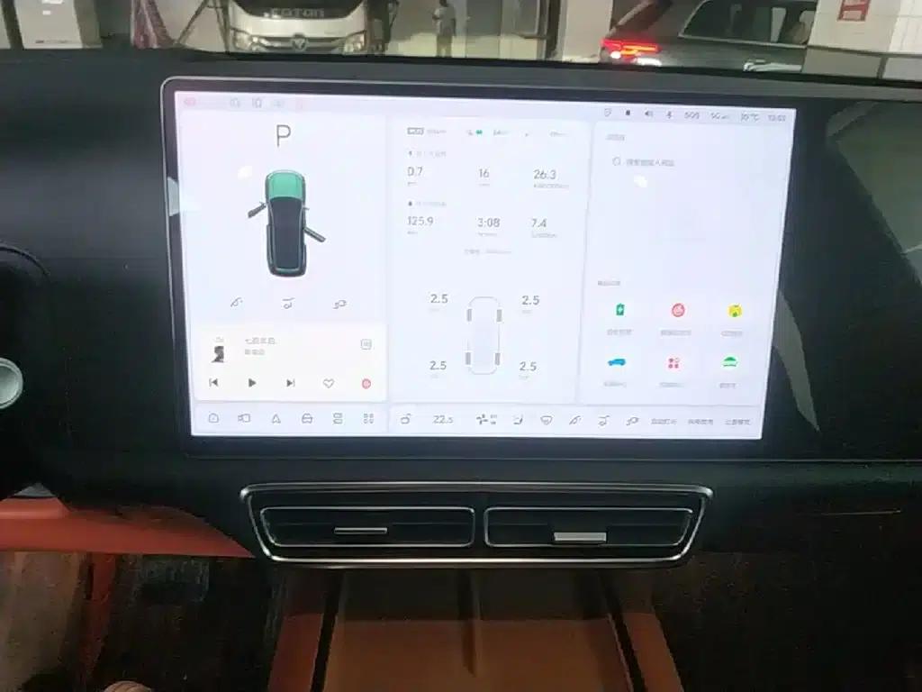 Li Auto L9 2022 Max — миниатюра 13