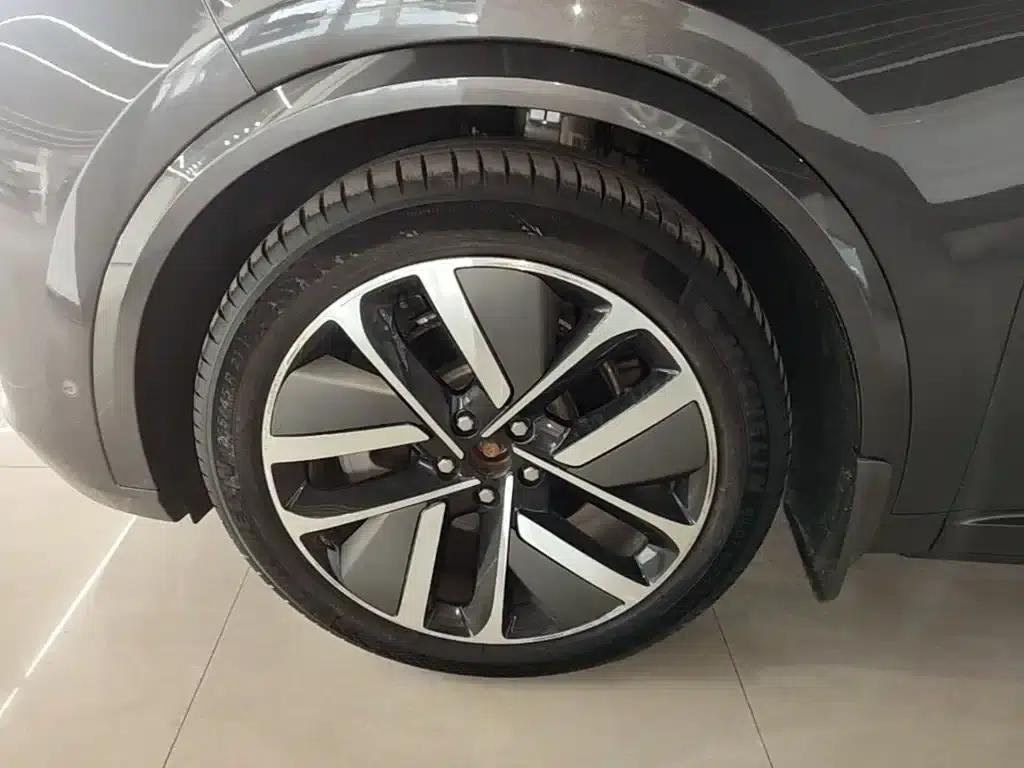 Li Auto L9 2024 Ultra — миниатюра 23