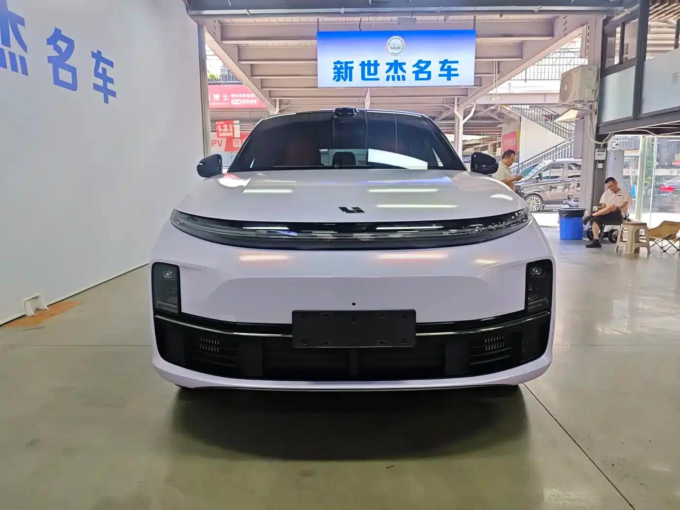 Li Auto L7 2025 Max Intelligent Renewal Edition — миниатюра 2