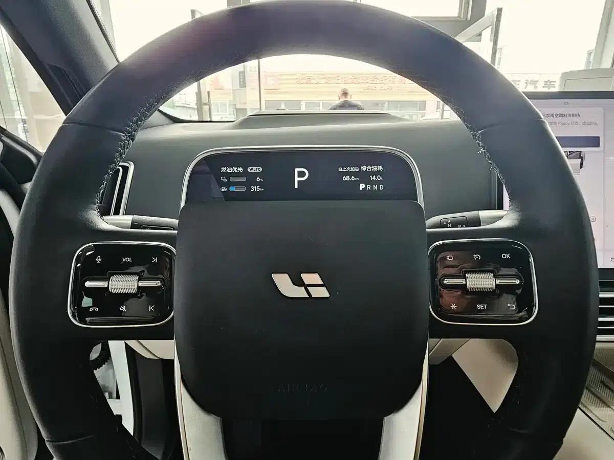 Li Auto L7 2023 Max — миниатюра 8