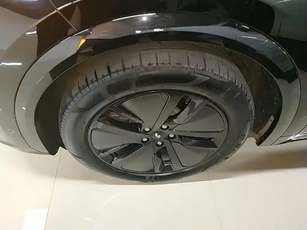Li Auto L7 2024 Pro — миниатюра 23