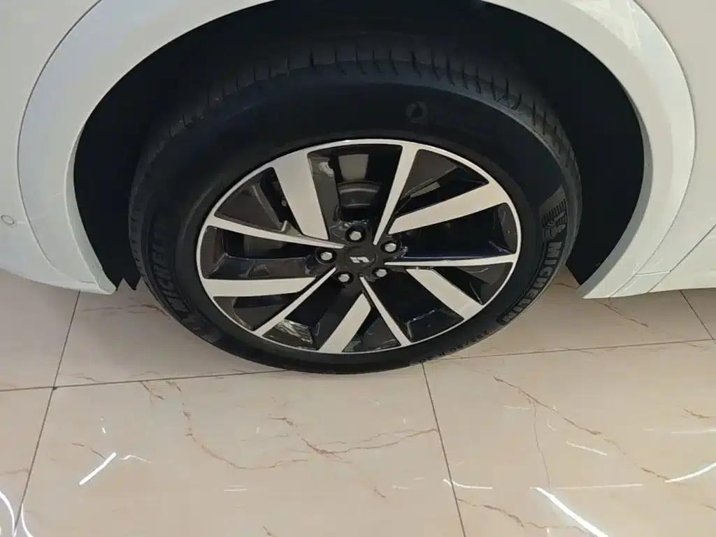 Li Auto L7 2023 Air — миниатюра 23