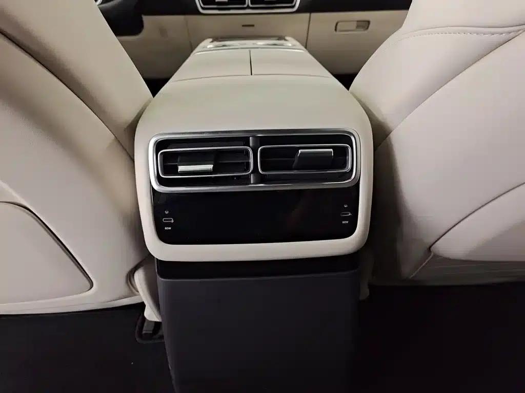 Li Auto L7 2024 MAX — миниатюра 11