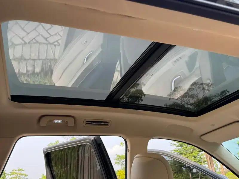 Wenjie M7 2022 AWD Luxury Edition — миниатюра 25