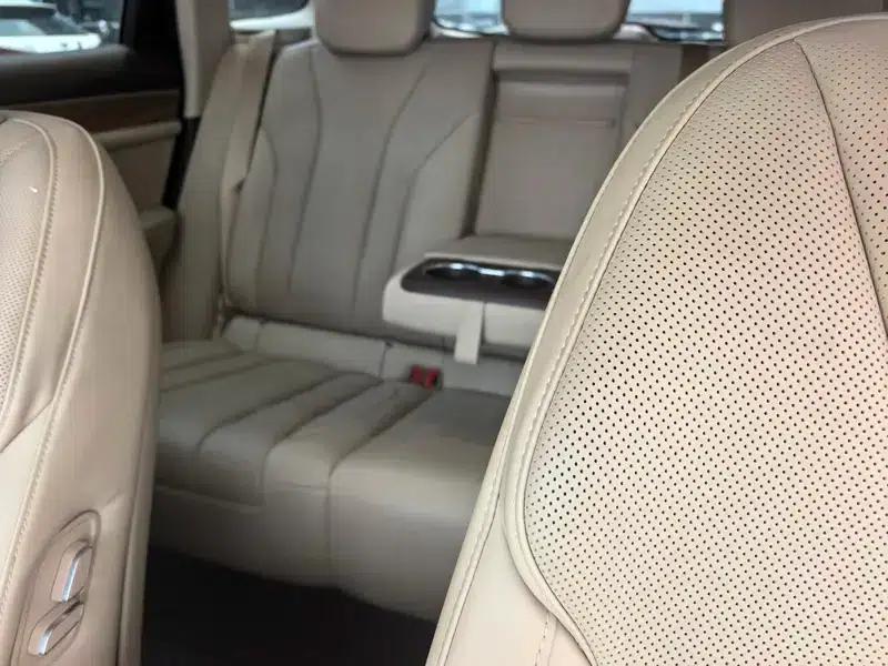Wenjie M7 2024 Plus 5-seater 4WD — миниатюра 10